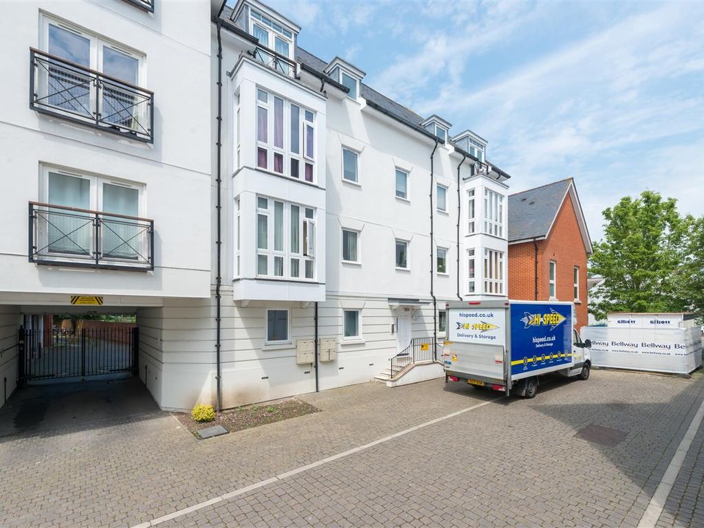 1 bed flat for sale in Old Watling Street, Canterbury CT1 Zoopla