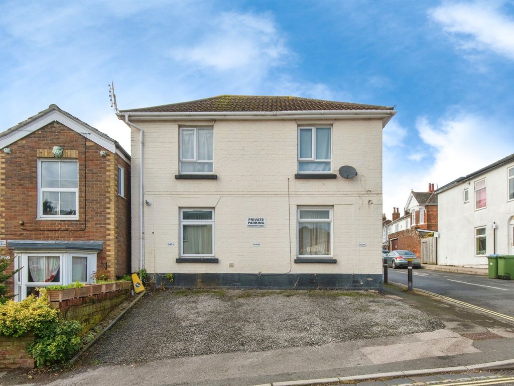 1 bed for sale in Elgin Road, Southampton SO15, £100,000