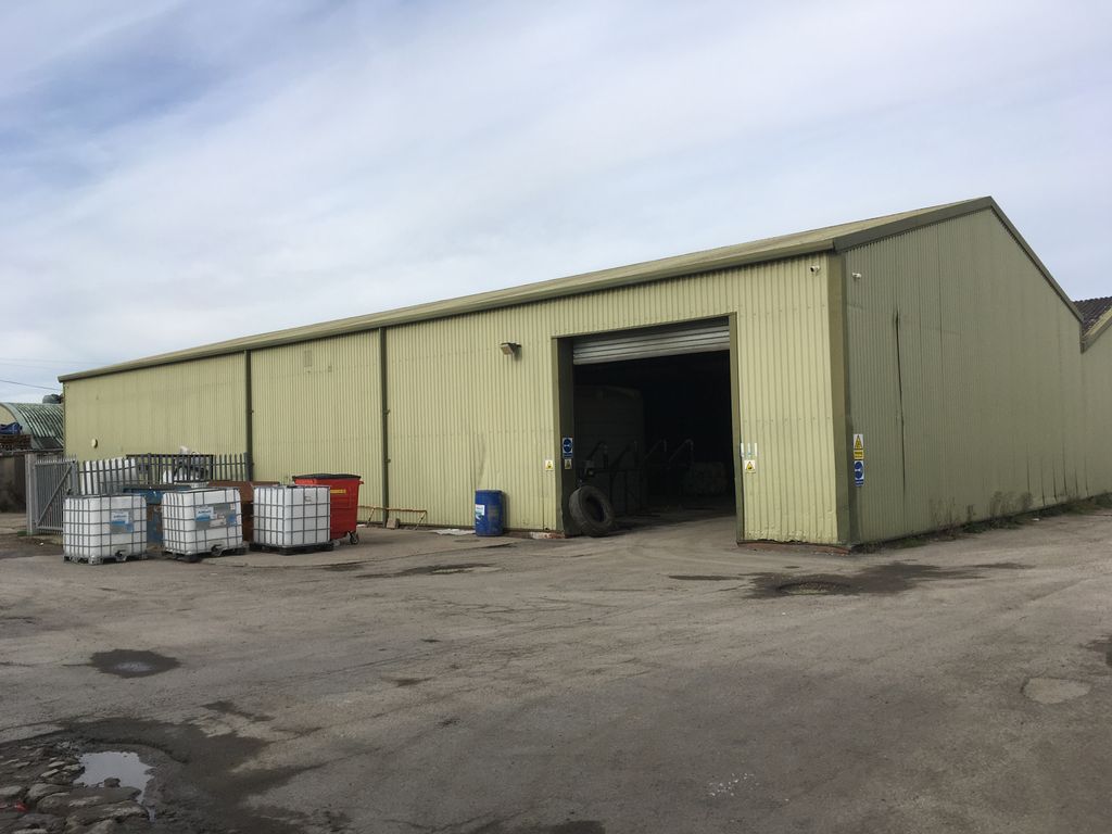 Industrial to let in Elvington Industrial Estate, York YO41, £17,500 pa