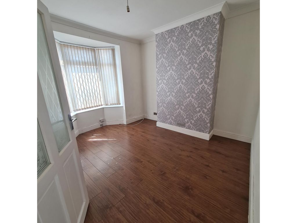 2 bed property to rent in Wolverhampton Road, Walsall WS2 Zoopla