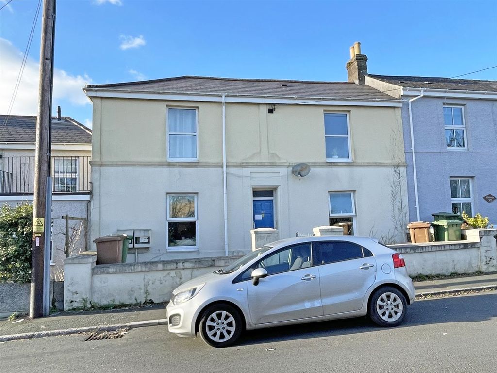 2 bed flat for sale in Butt Park Road, Honicknowle, Plymouth PL5, £