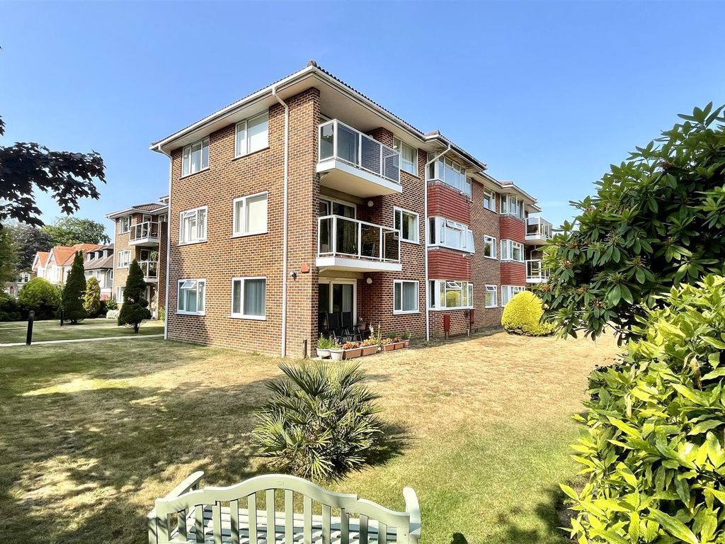 2 bed flat for sale in Wollstonecraft Road, Bournemouth BH5
