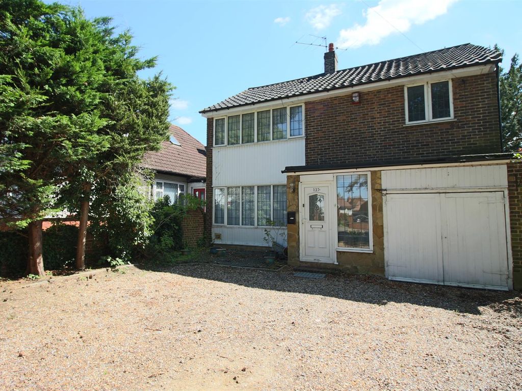 3 bed detached house for sale in Stanley Park Road, Carshalton SM5, £