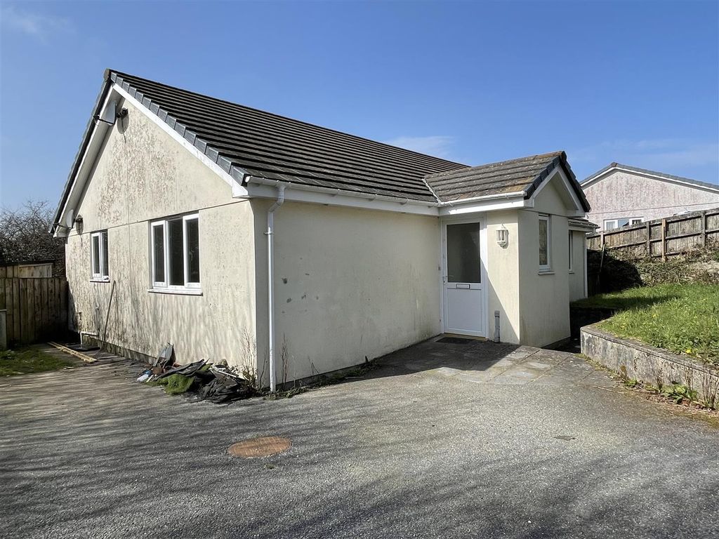 3 bed detached bungalow for sale in Chapel Road, Foxhole, St. Austell
