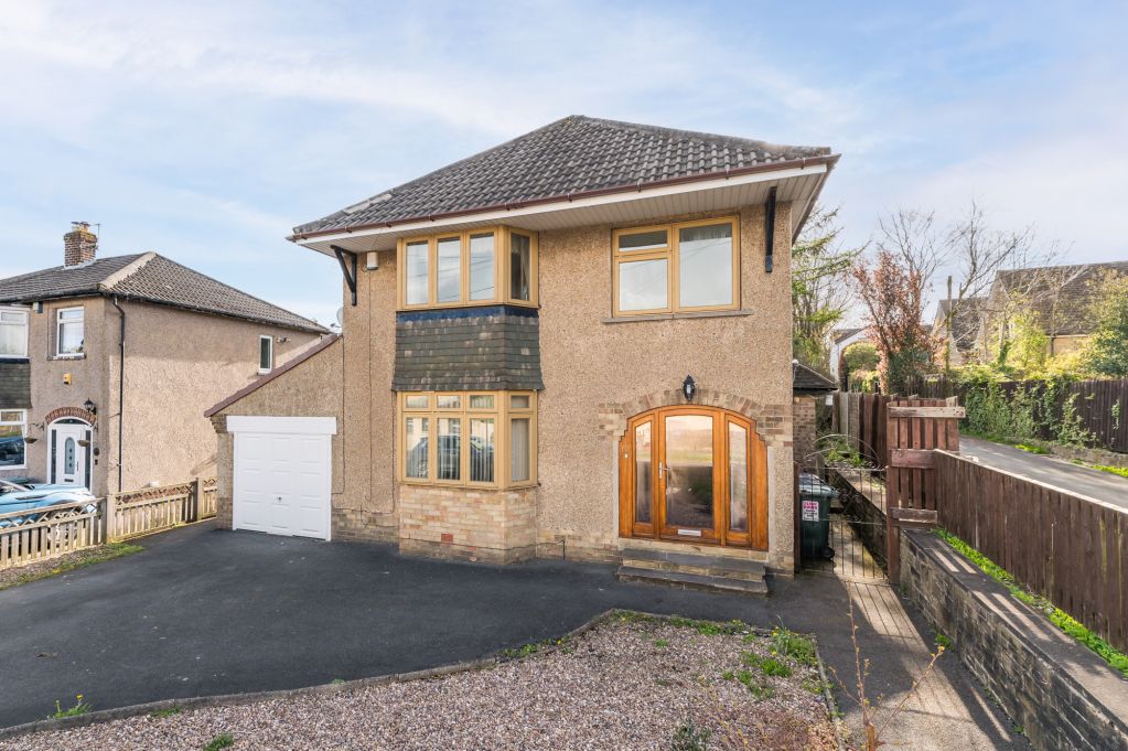 3 bed detached house for sale in Warren Lane, Eldwick, Bingley, West ...