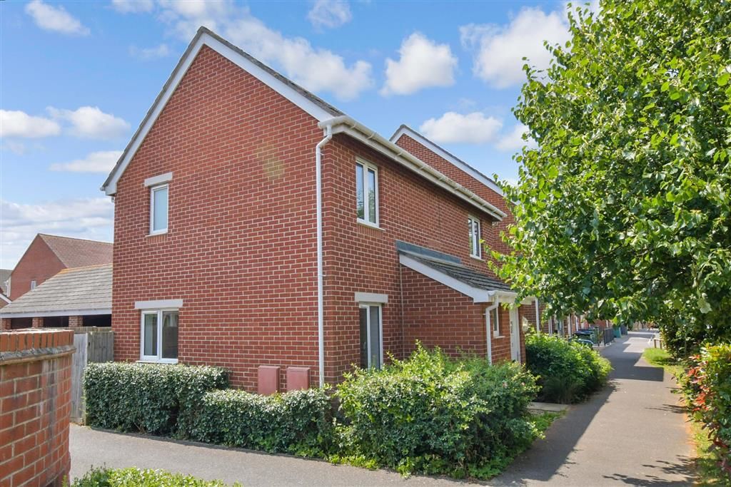 3 bed detached house for sale in Wish Field Drive, Felpham, Bognor