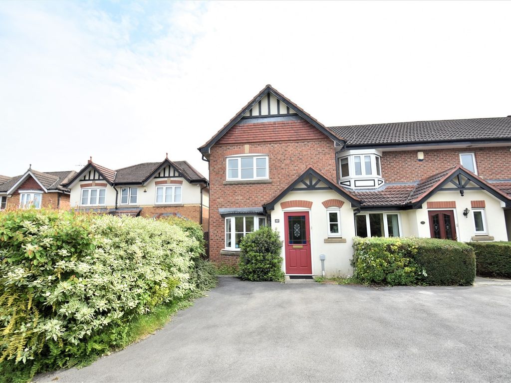 3 bed mews house for sale in Bloomfield Close, Cheadle Hulme, Cheadle