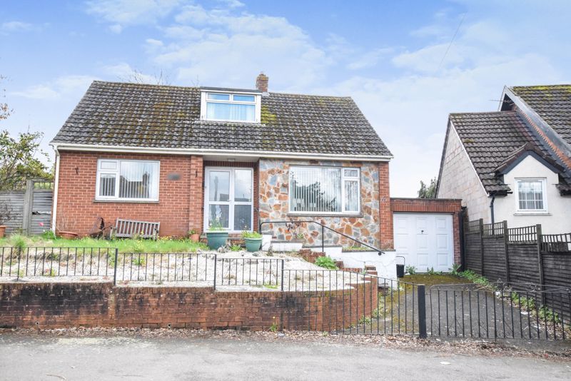 3 bed detached bungalow for sale in Honiton Road, Exeter EX1, £300,000