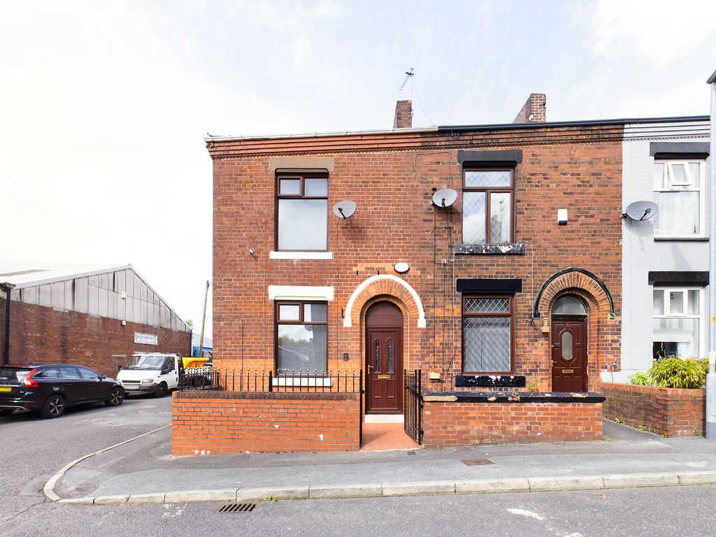 2 bed end terrace house for sale in Vine Street, Chadderton, Oldham OL9 Zoopla