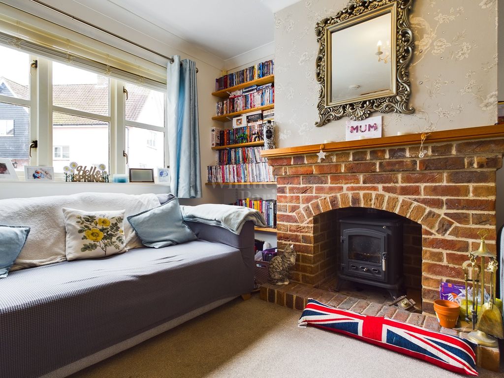 3 bed semidetached house for sale in Columbine Way, Gislingham, Eye