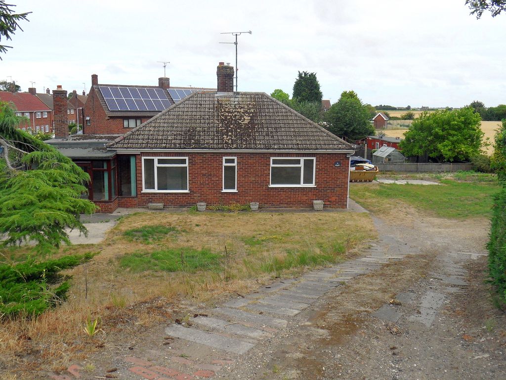 3 bed detached bungalow for sale in East Bank, Sutton Bridge, Spalding, Lincolnshire PE12 Zoopla