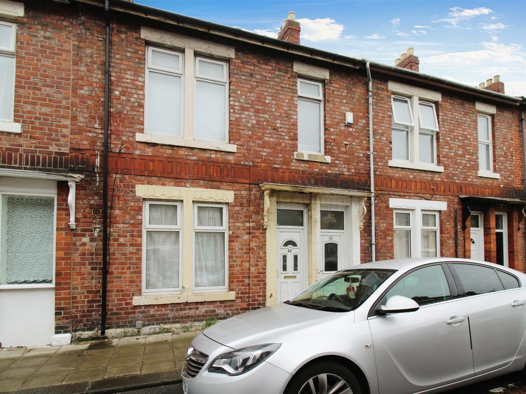 2 bed flat for sale in Canterbury Street, South Shields NE33 Zoopla