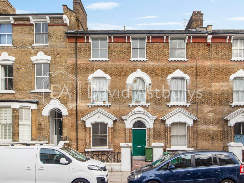 3 bed flat for sale in Kingsgate Road, West Hampstead, London NW6 Zoopla