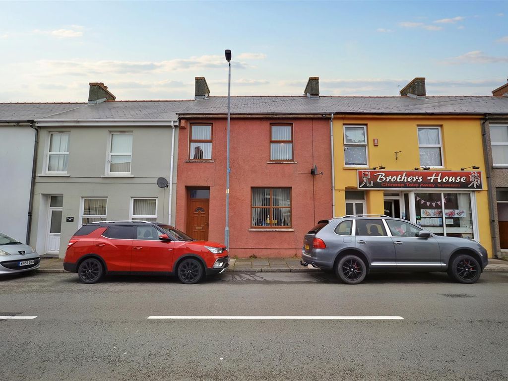 3 bed terraced house for sale in High Street, Neyland, Milford Haven