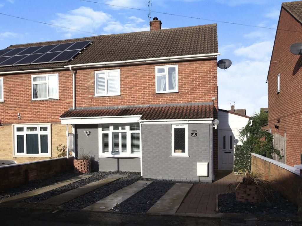 Cleveland Court, Peterborough PE4  