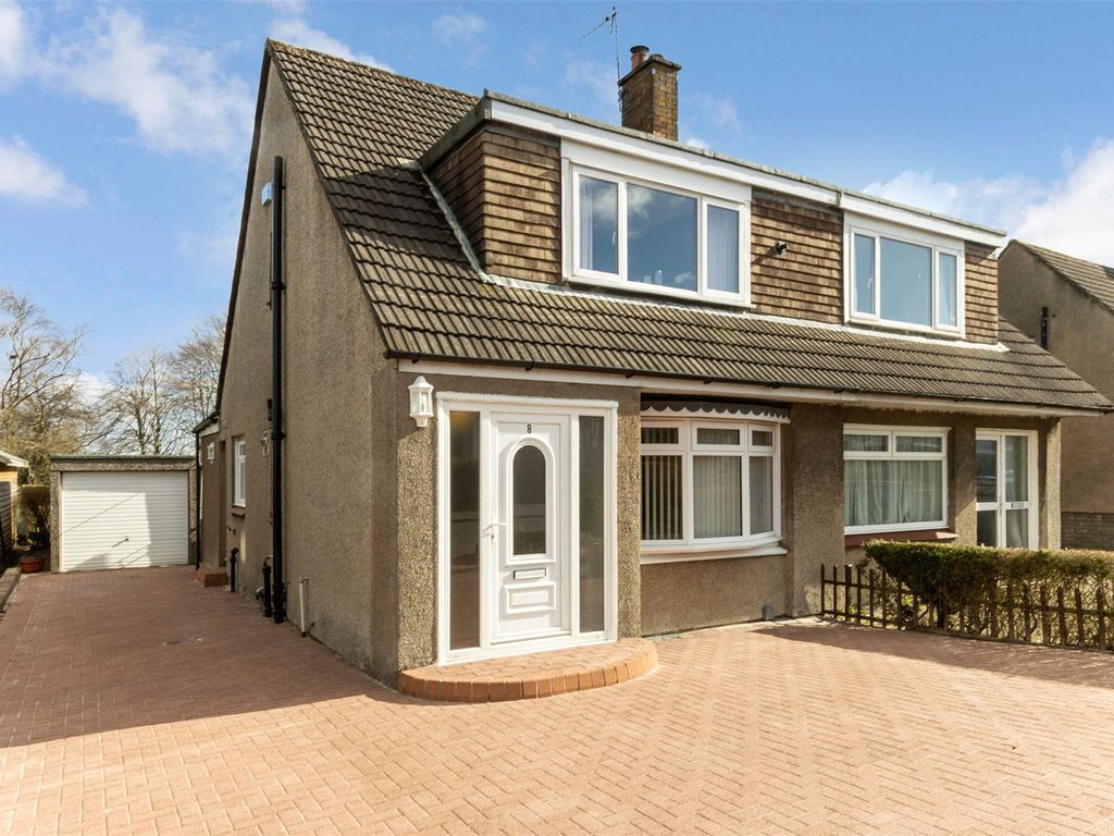 3 bed semidetached house for sale in Gannochy Drive,