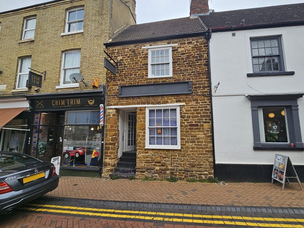 Property to rent in Cambridge Street, Wellingborough, Northamptonshire