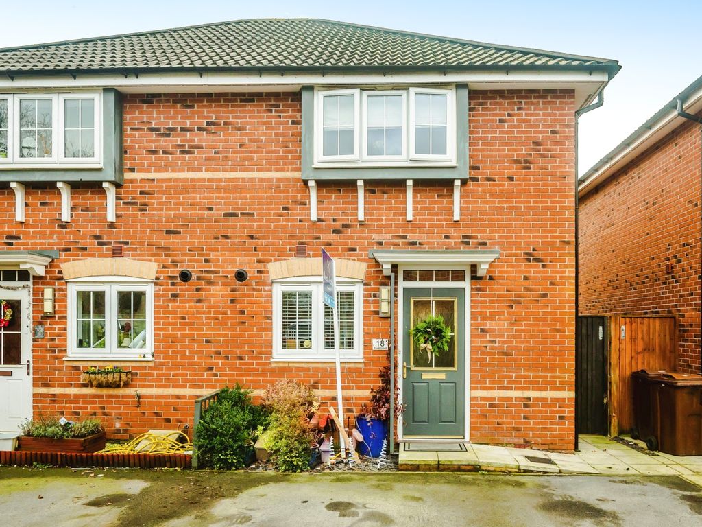 3 bed semidetached house for sale in Pearl Court, Upton, Pontefract