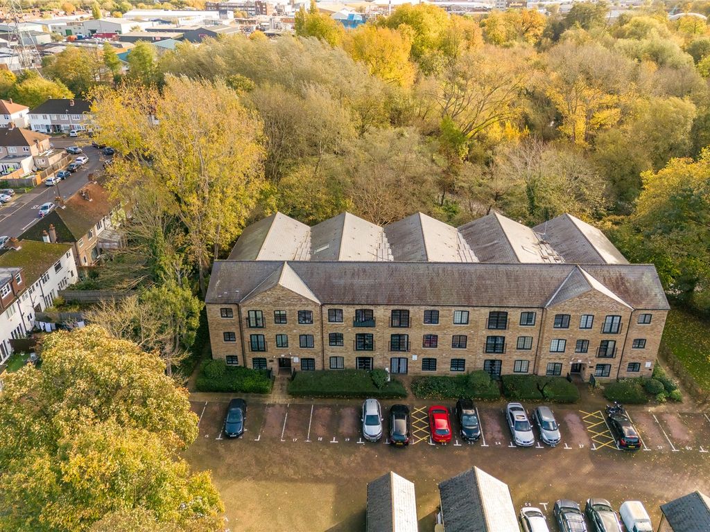 Crown Mill London Road Mitcham CR4  