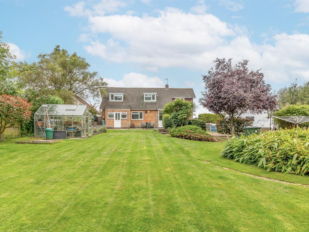 4 bed detached house for sale in Melton Road, StantonOnTheWolds
