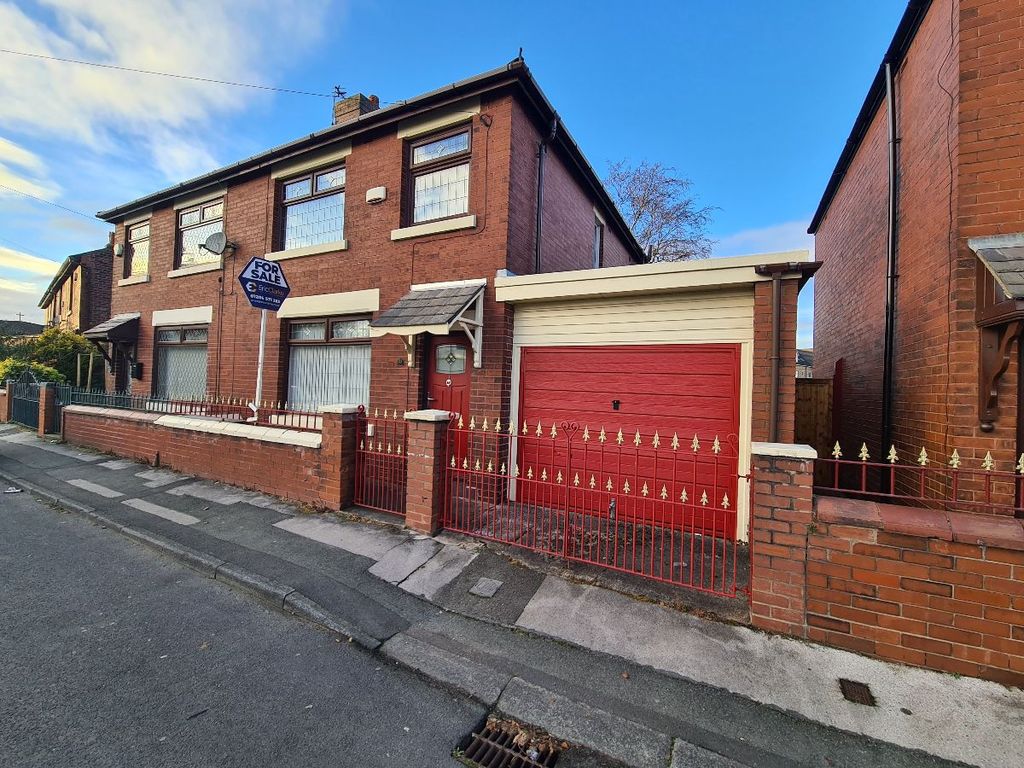 3 bed semidetached house for sale in Church Road, Kearsley, Bolton BL4