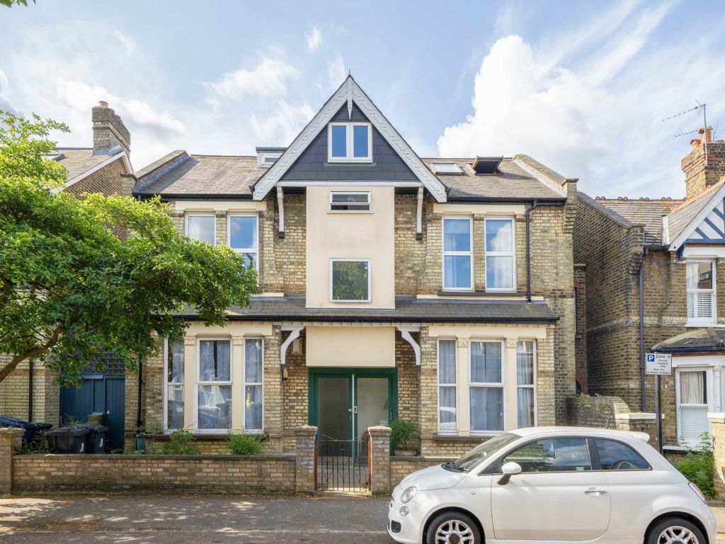 2 bed flat to rent in Hastings Road, London W13 Zoopla