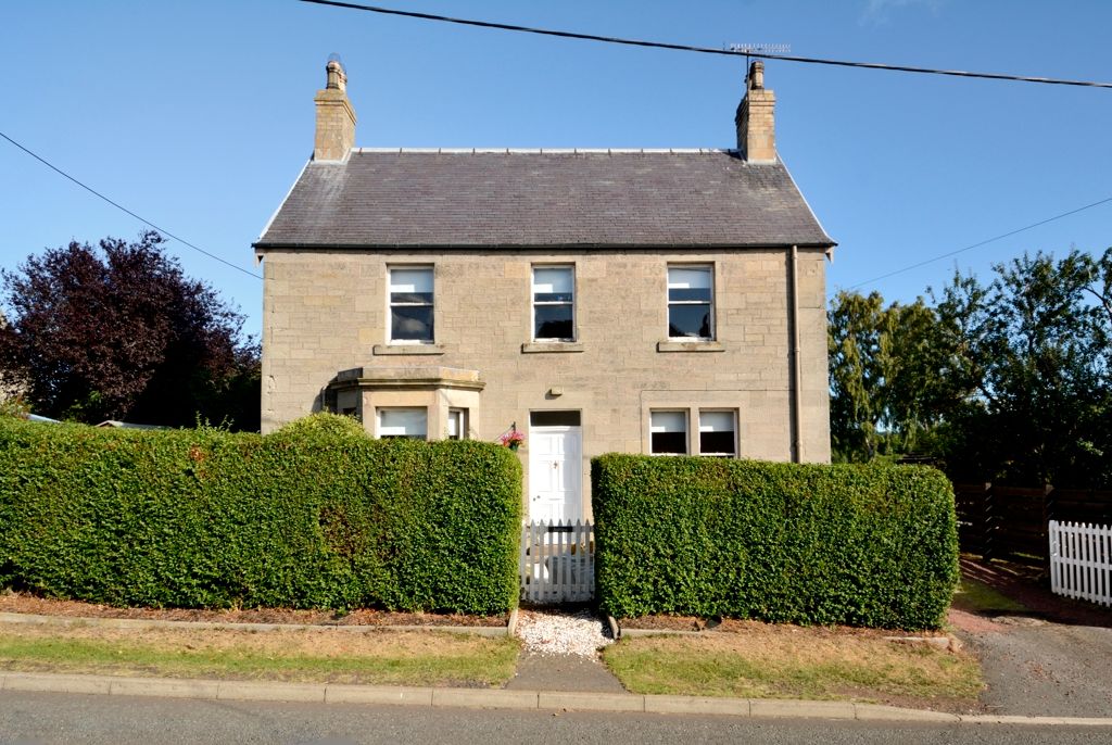 3 bed detached house for sale in Main Street, Gavinton TD11 Zoopla