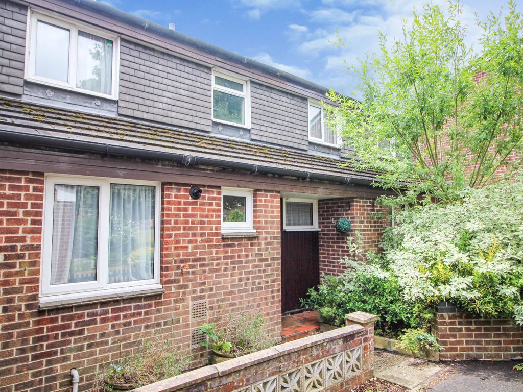3 bed terraced house for sale in Stubbs Court, Andover, Hampshire SP10
