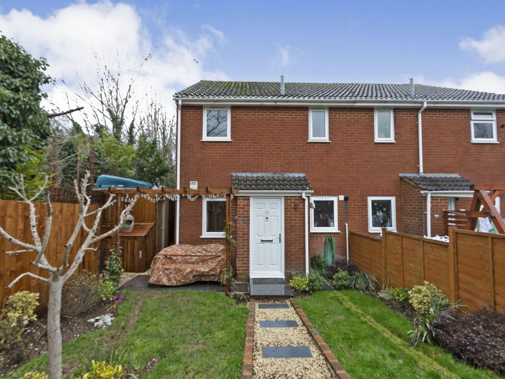 1 bed end terrace house for sale in Rembrandt Close, Basingstoke, Hampshire RG21 Zoopla