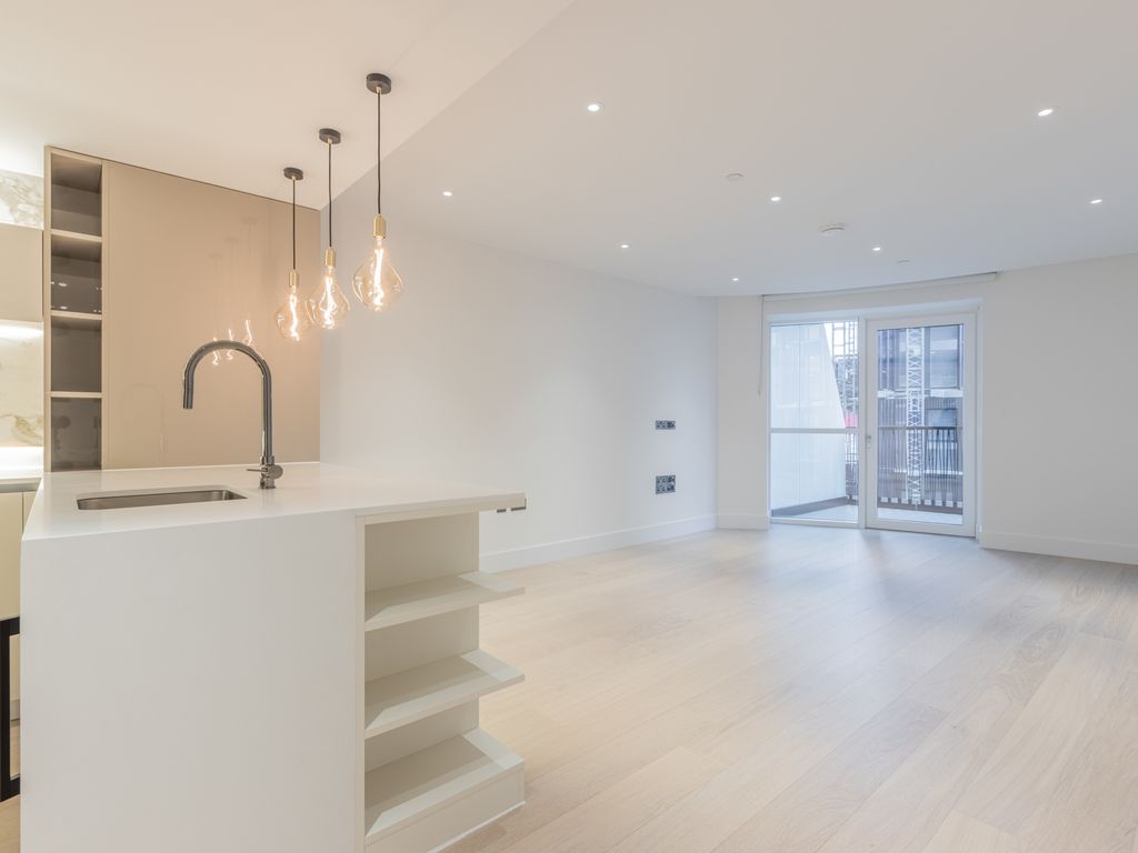 2 bed flat to rent in White City Living, Cassini Apartments, Cascade Way, White City W12, £3,878