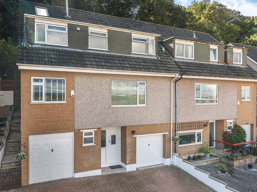 4 bed semidetached house for sale in Dunstone View, Plymstock