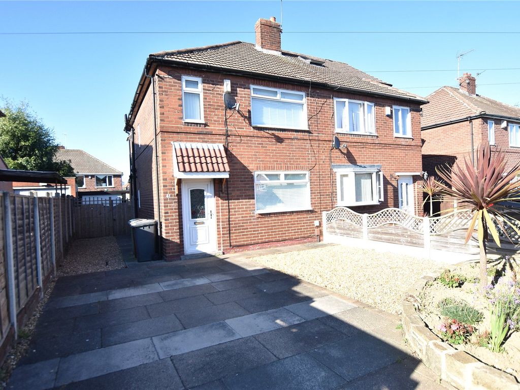 3 bed semidetached house for sale in Kelmscott Avenue, Leeds, West