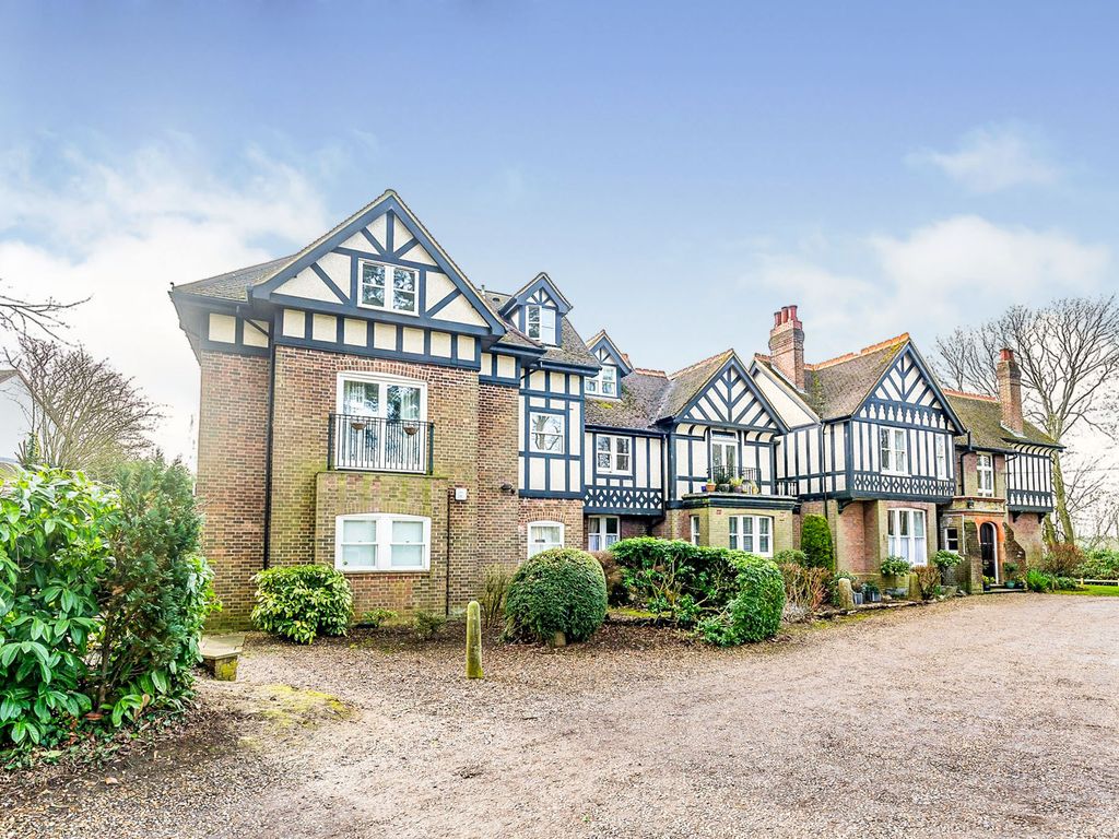 2 bed flat for sale in Buckingham Road, Winslow, Buckingham MK18 Zoopla