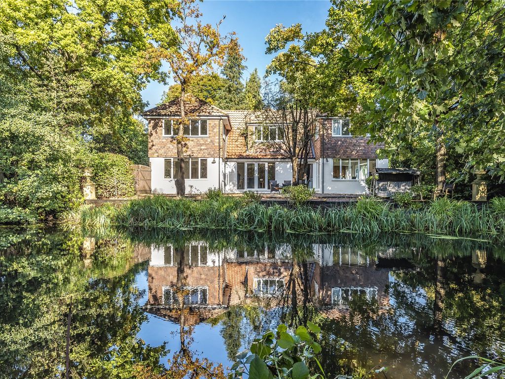 4 bed detached house for sale in Woodham, Surrey KT15 Zoopla