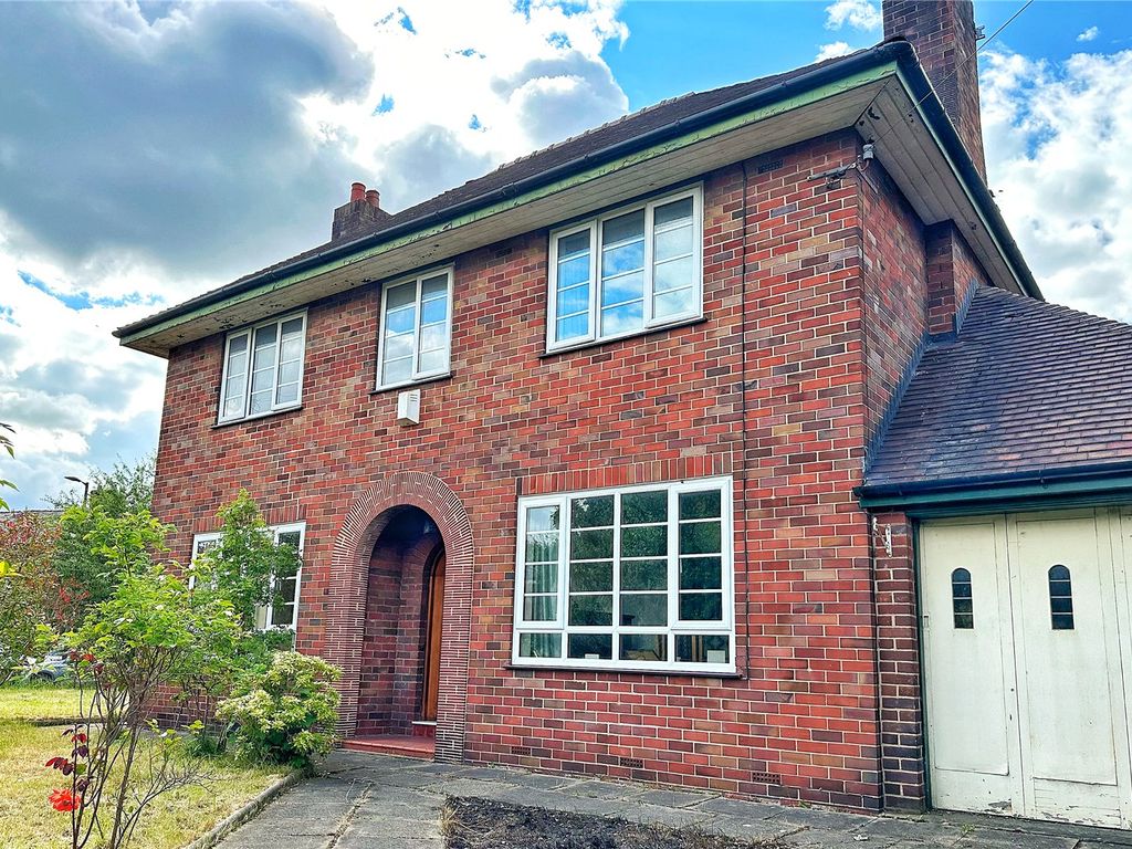 3 bed detached house for sale in Belgrave Road, New Moston, Manchester M40, £325,000 Zoopla