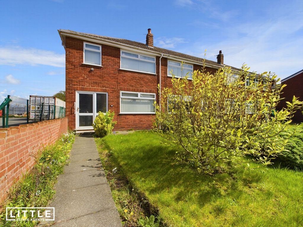 3 bed end terrace house for sale in Clock Face Road, Clock Face WA9, £