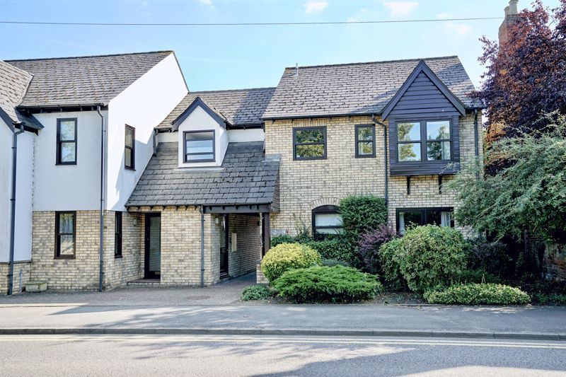 2 bed flat to rent in St. Anns Lane, Godmanchester, Huntingdon PE29