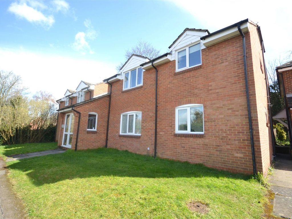 Studio to rent in Park Gate, Hitchin SG4 Zoopla