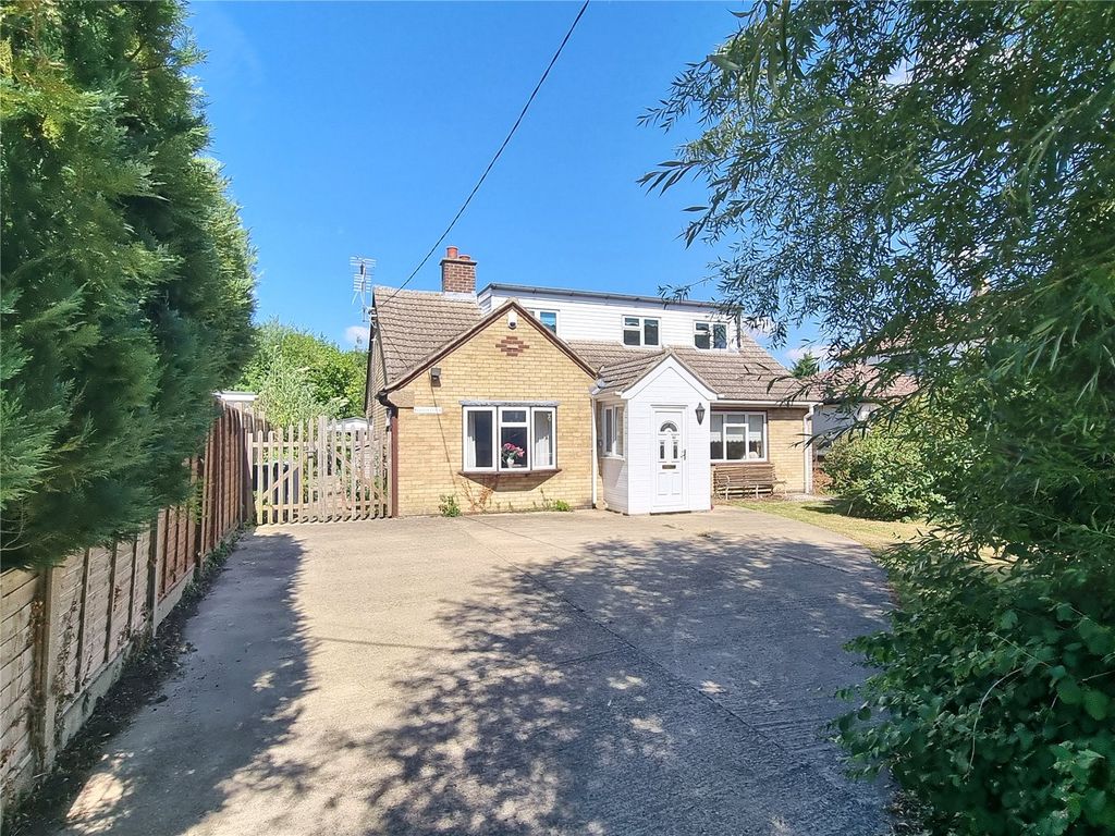 3 bed detached bungalow for sale in Crawley End, Chrishall, Royston