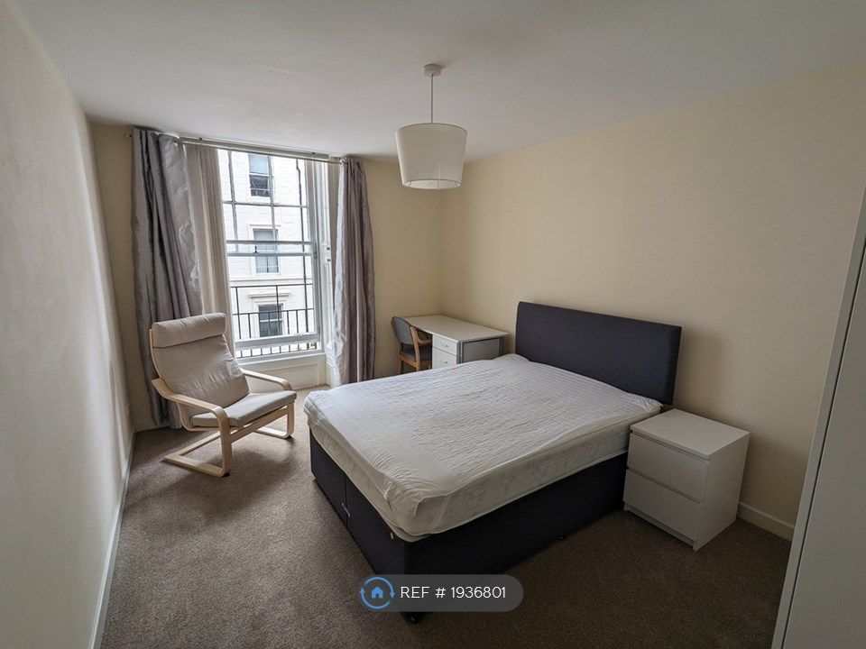 5 bed flat to rent in Union Street, Dundee DD1, £2,300 pcm Zoopla