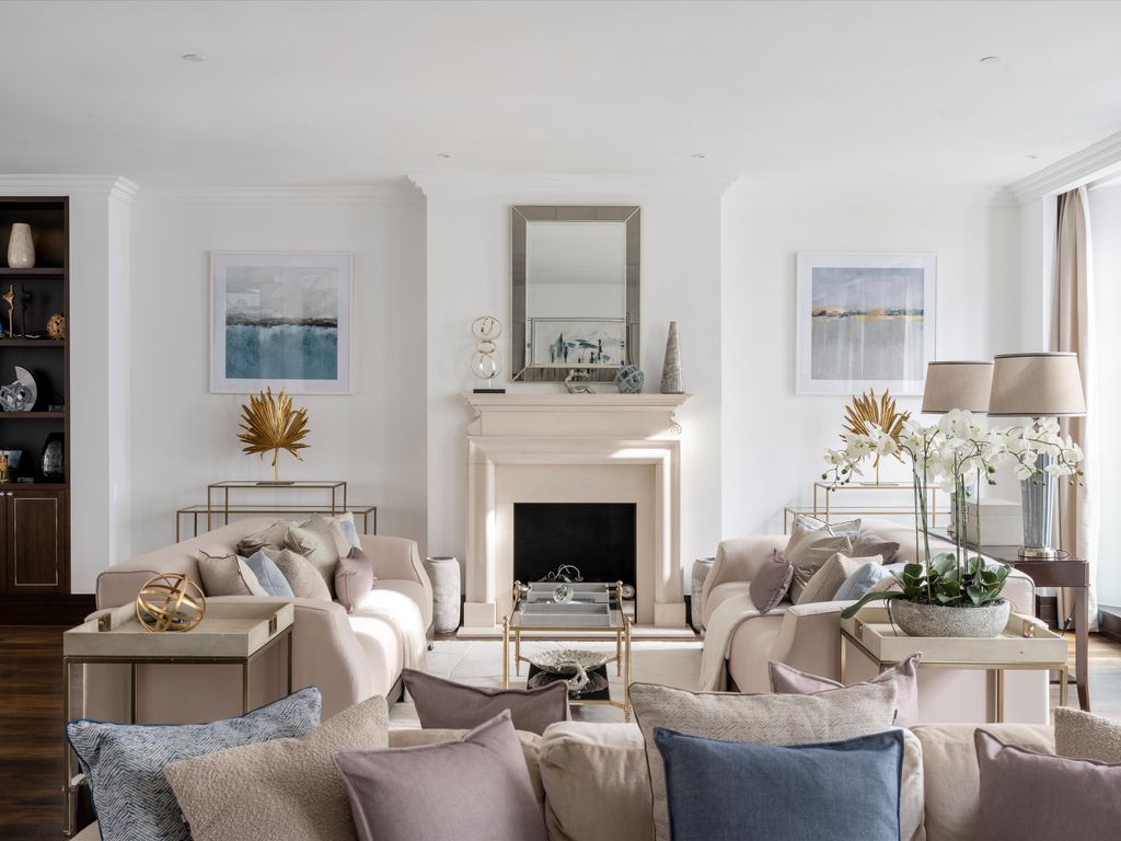 5 bed terraced house for sale in Culross Street, Mayfair, London W1K, £