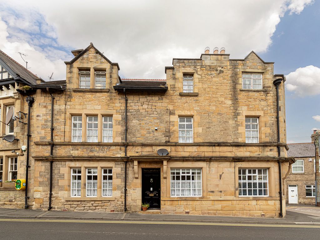 Bird Inn House, Main Street, Wylam, Northumberland NE41  