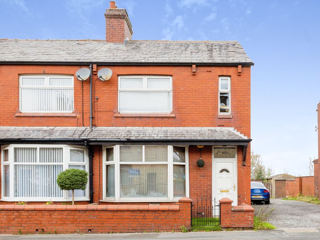 Ripponden Road, Oldham OL1  