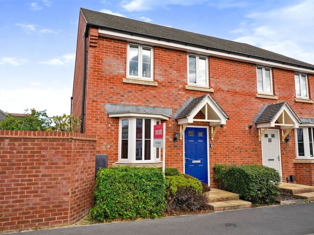 3 bed semidetached house for sale in Yew Tree Road, Brockworth