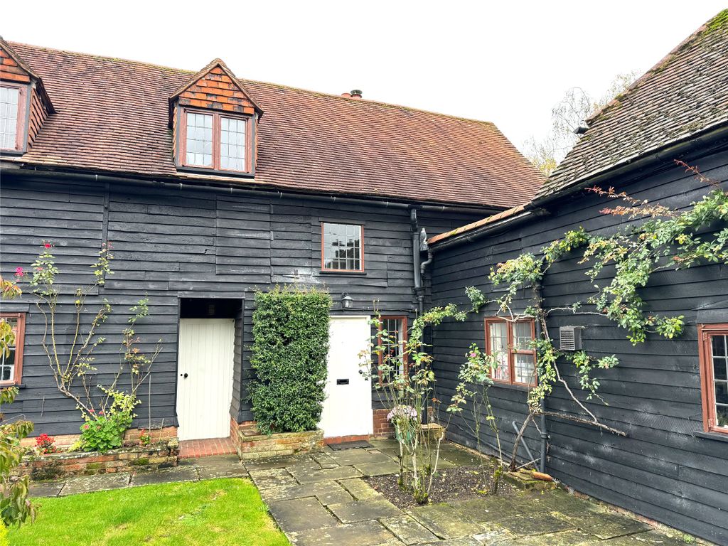 2 bed terraced house to rent in Dean Oak Lane, Leigh, Reigate, Surrey