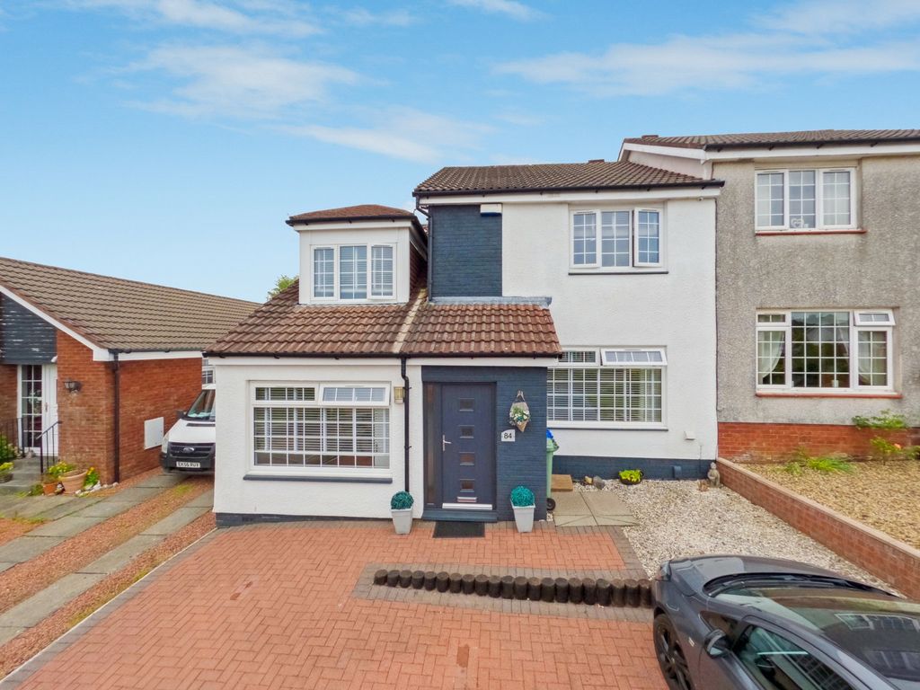 5 bed semidetached house for sale in Invergarry Drive, Deaconsbank