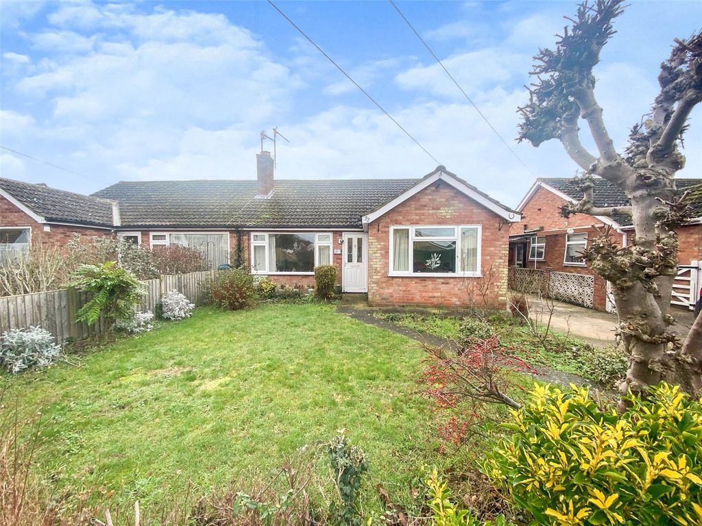 3 bed bungalow for sale in Blenheim Grove, Offord D'arcy, St. Neots, Cambridgeshire PE19 Zoopla