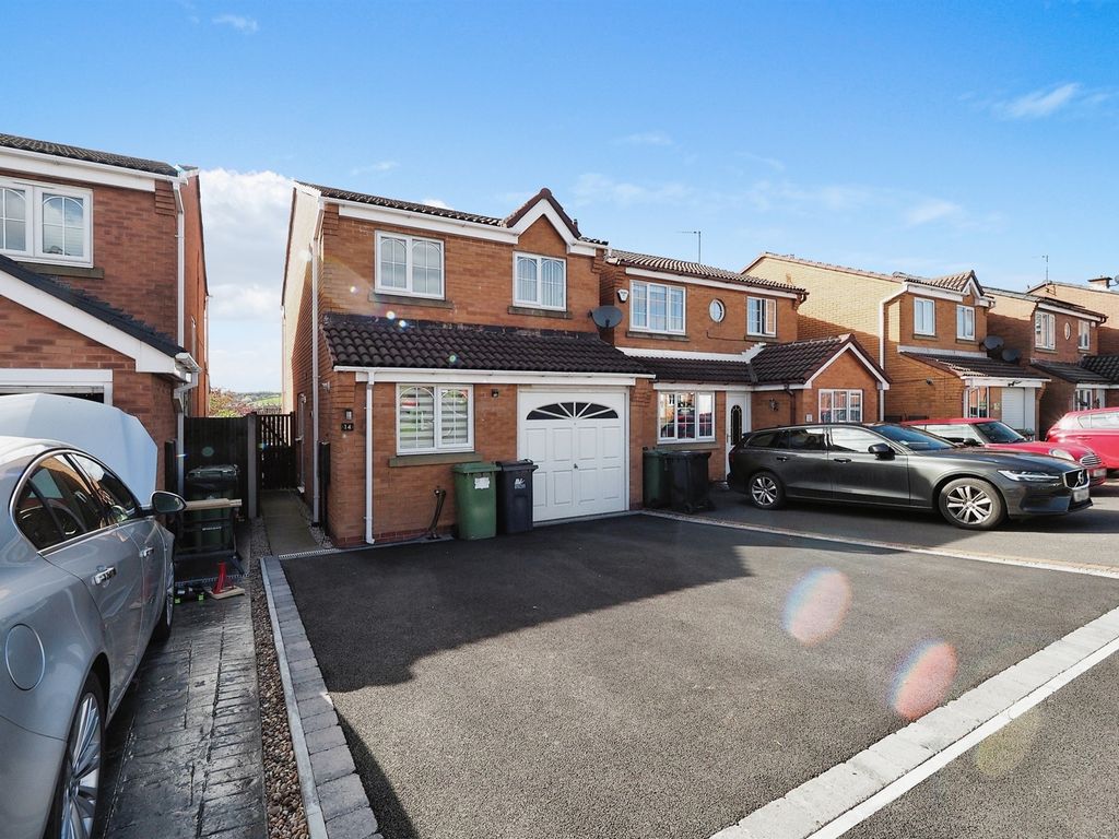 3 bed detached house for sale in Scott Drive, Belper DE56 Zoopla