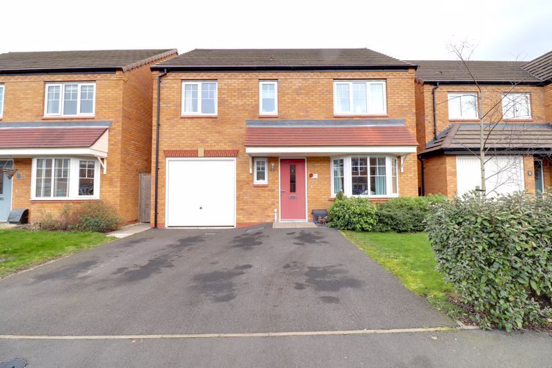 4 bed detached house for sale in Lapwing Place, Doxey, Stafford ST16