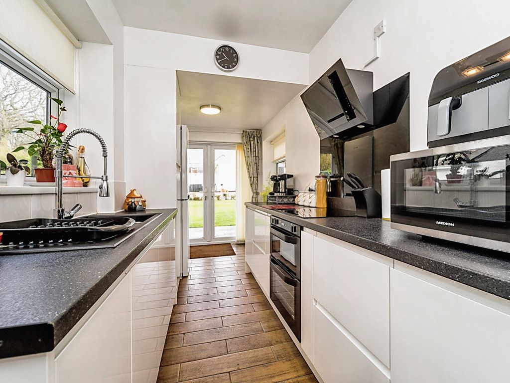 3 bed semidetached house for sale in Norfolk Avenue, Burnley